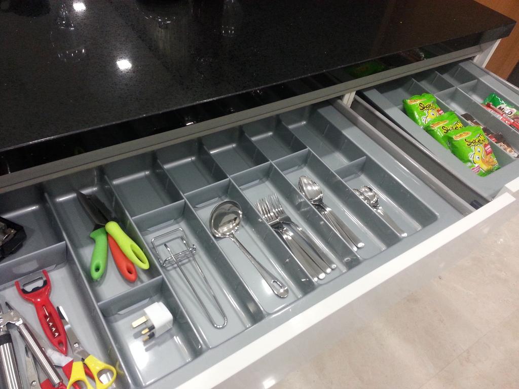 Kl101​ ​Service Suite​ ​​At Soho Suites Klcc Куала Лумпур Екстериор снимка