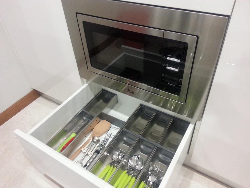 Kl101​ ​Service Suite​ ​​At Soho Suites Klcc Куала Лумпур Екстериор снимка