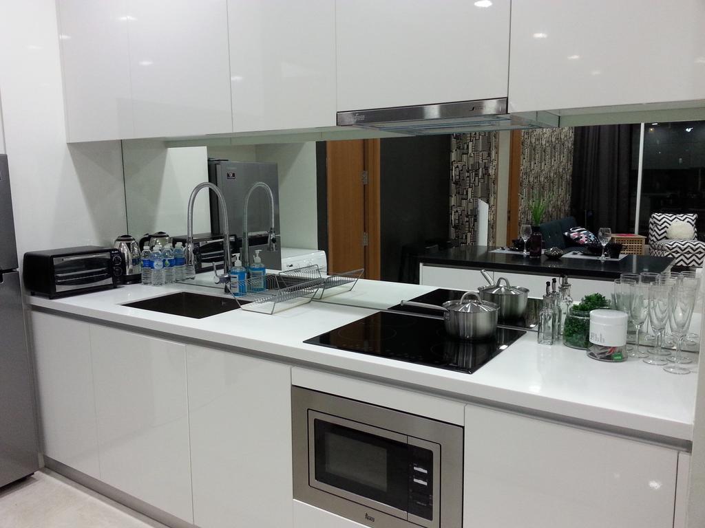 Kl101​ ​Service Suite​ ​​At Soho Suites Klcc Куала Лумпур Екстериор снимка
